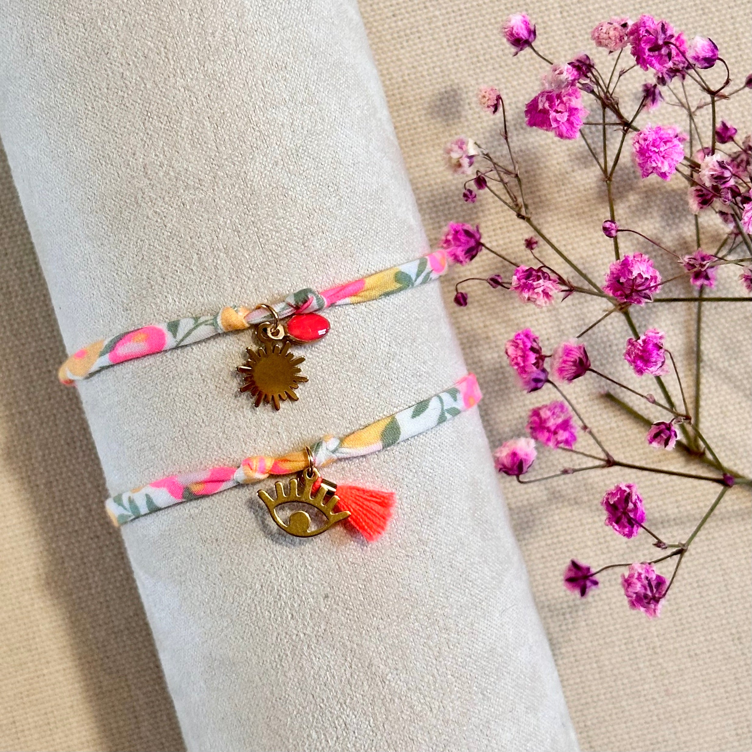 Bracelet en cordons Liberty fluo
