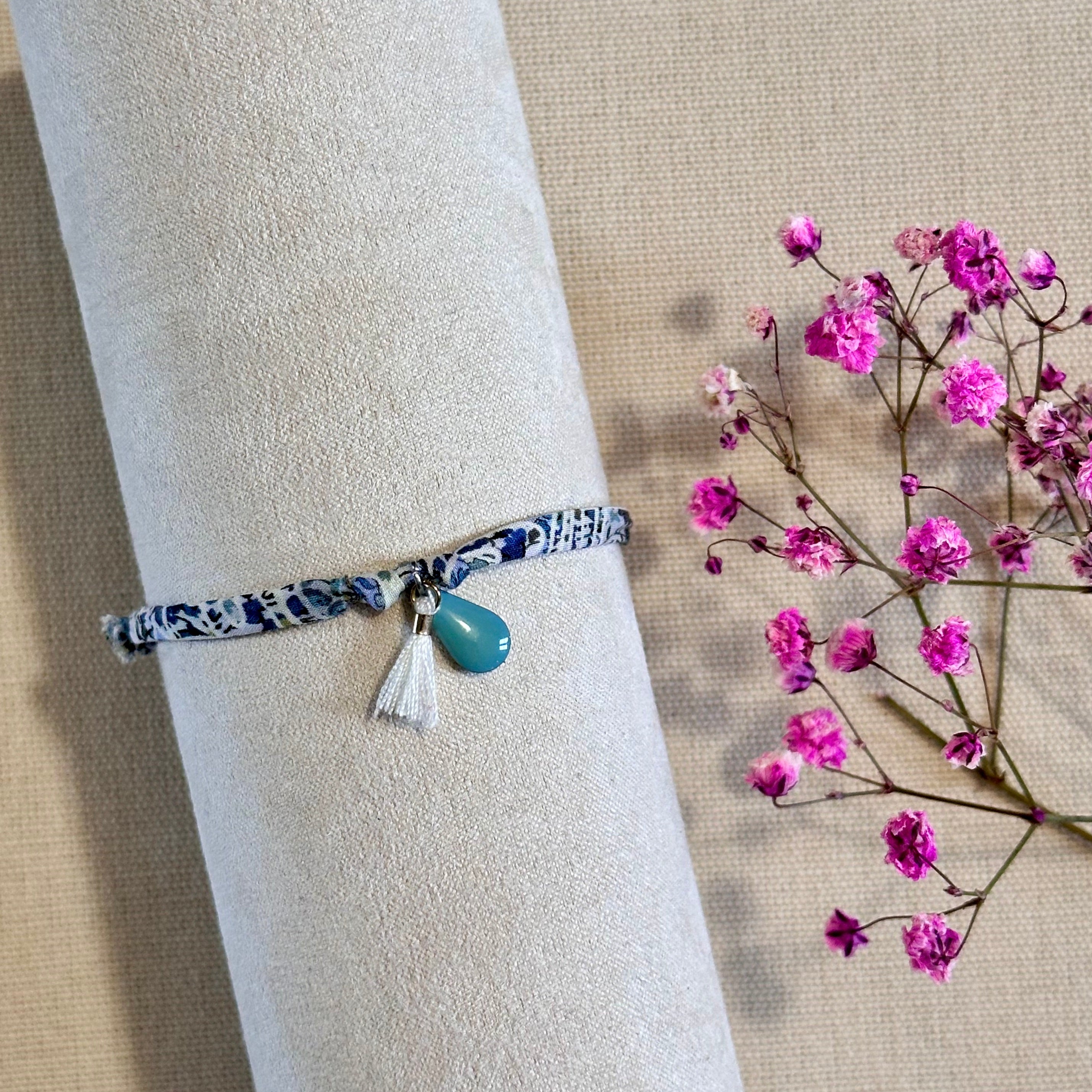 Bracelet en cordons Liberty tons neutres (Copie)