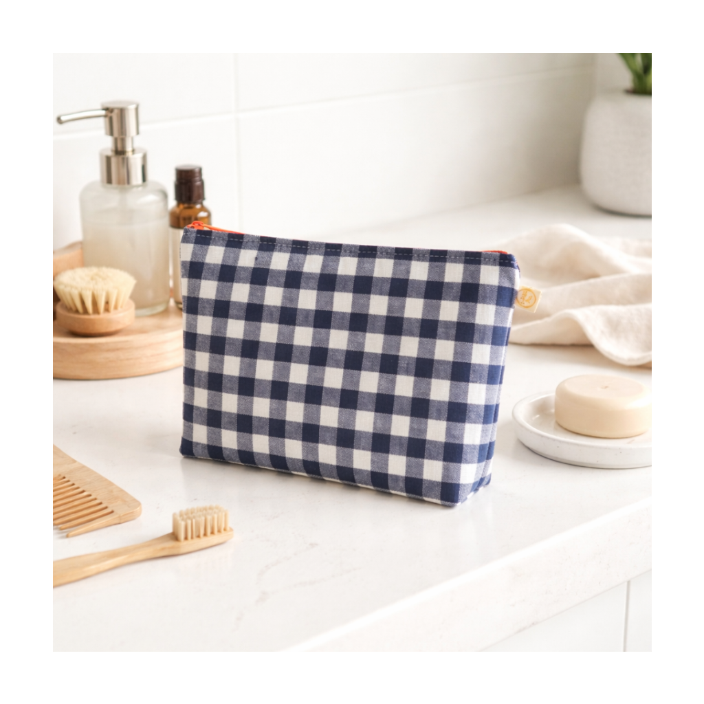 Trousse de toilette vichy bleu