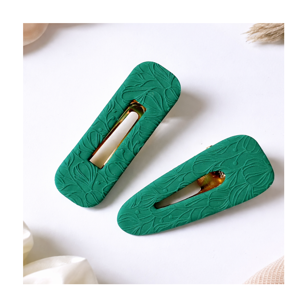 Barrettes vertes texturées
