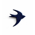 Broche hirondelle bleue pailletée