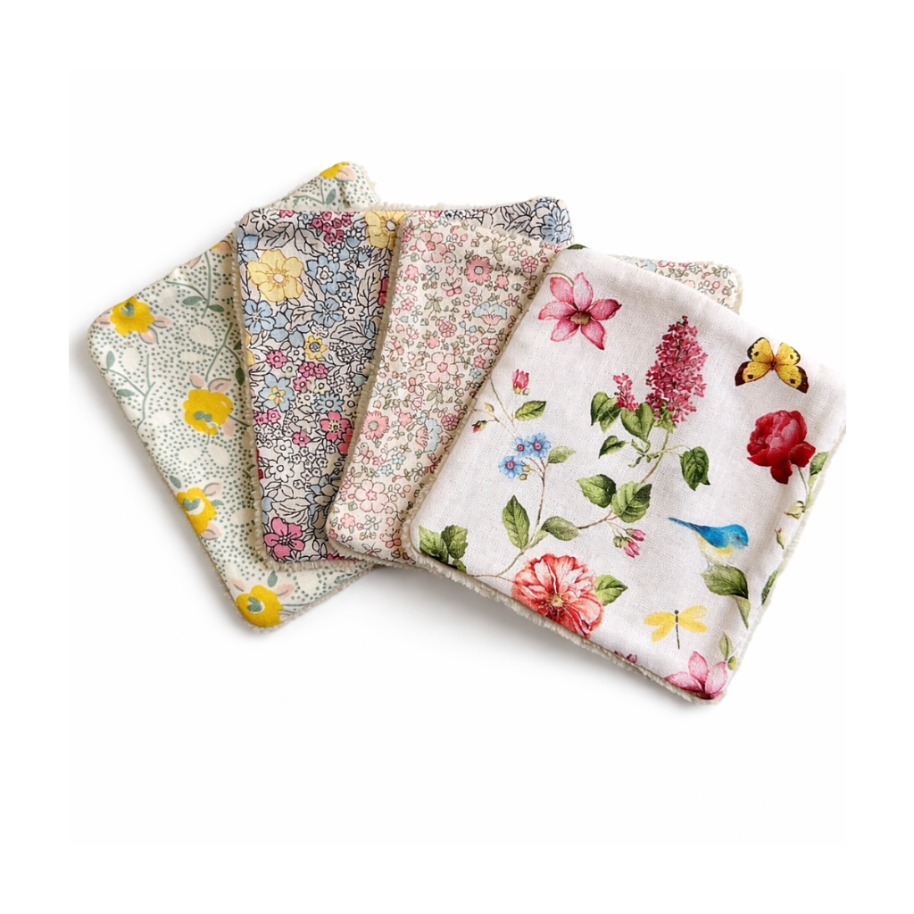 Lot de 4 lingettes démaquillantes petites fleurs