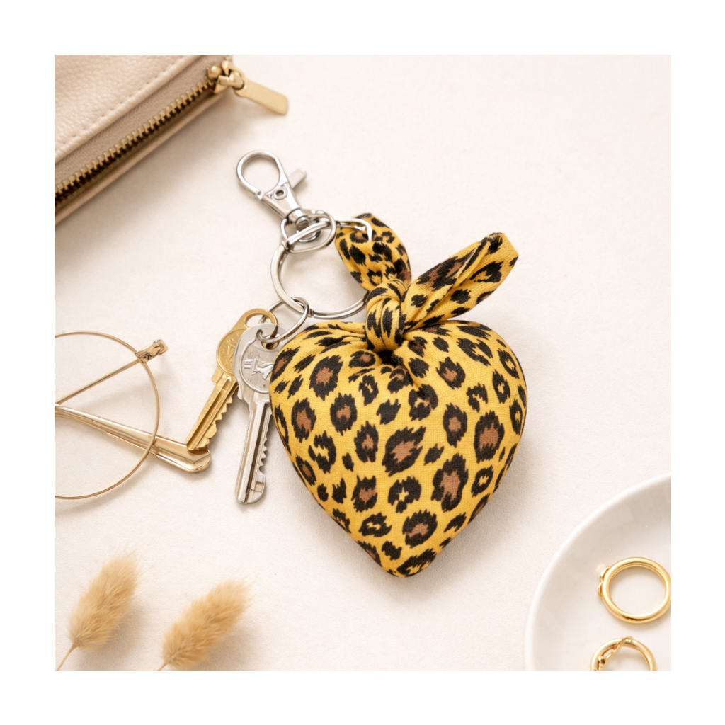 Porte-clés gros coeur leopard